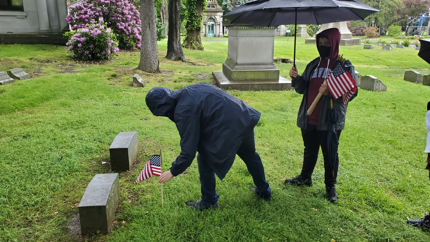 Our Post Commander attended the Memorial Day Ceremony at the Woodlawn Cemetery in the Bronx, NY. Afterwards placing American flags in section 122 where approximately 20 veterans were located, dating from the Civil War, WWI, & WWII. Many were family members who had generations of service to our Nation.